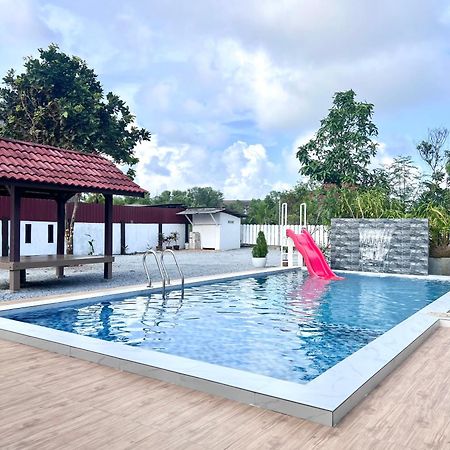 Teratai Homestay 3 Batu Buruk Kuala Terengganu Exteriér fotografie