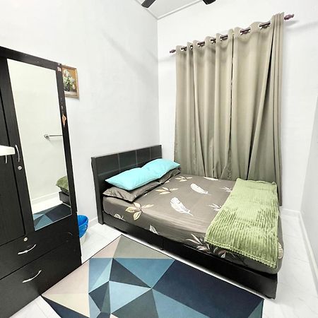 Teratai Homestay 3 Batu Buruk Kuala Terengganu Exteriér fotografie