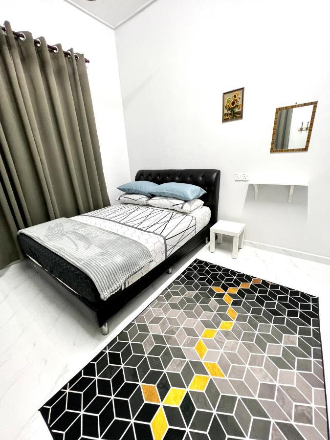 Teratai Homestay 3 Batu Buruk Kuala Terengganu Exteriér fotografie